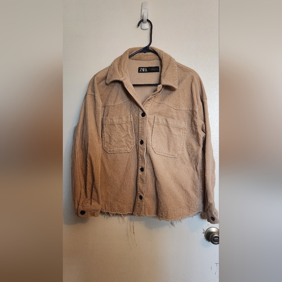 Zara Tan Utility Jacket with Distressed Hem - Picture 4 of 5